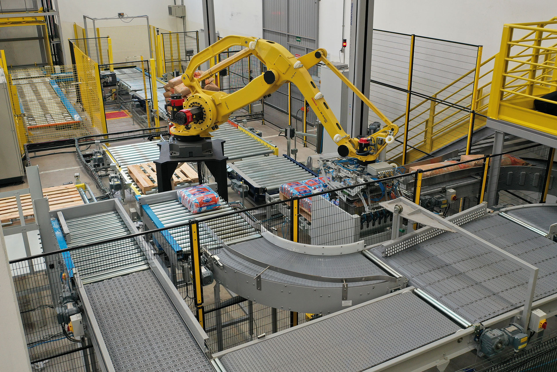 Transportador-de-esteira-modular-grupo-sispex-eqipamentos-industriais-sao-paulo